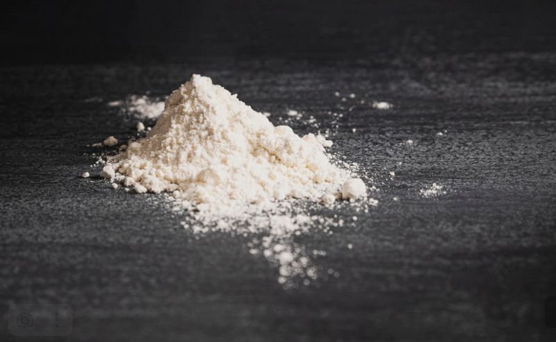 Наркотики нашли гвардейцы у прохожего в Жанаозене