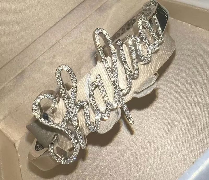 В Лондоне из элитного особняка украли драгоценностей и брендовых вещей на 10,4 млн фунтов стерлингов