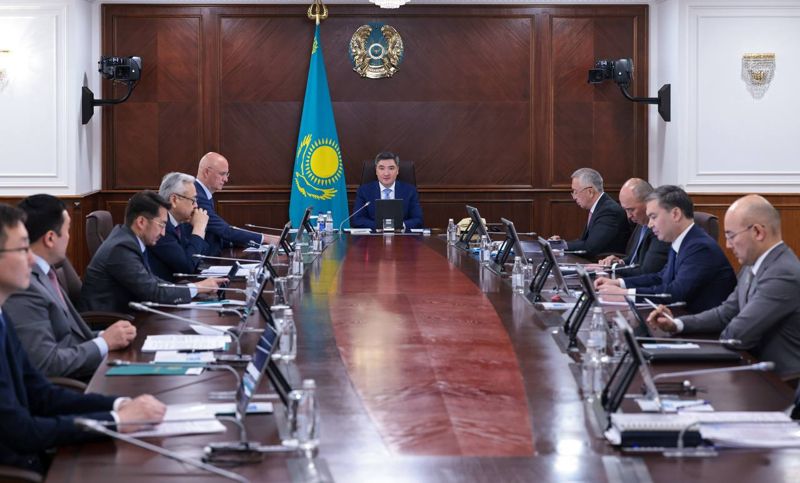 Олжас Бектенов провёл промежуточное заседание Совета иностранных инвесторов