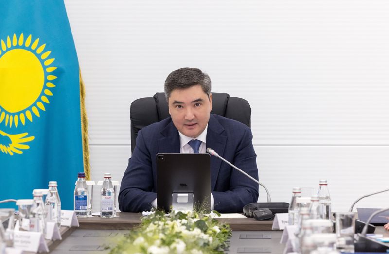 Премьер-министр поручил акимам отстающих регионов изменить ситуацию