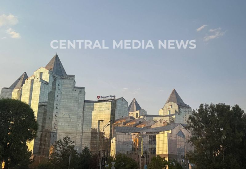 ИИ меняет госуправление, но не отменит управленцев: в Алматы готовят госслужащих нового поколения