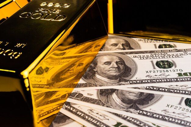 Семь казахстанцев попали в список богатейших людей мира