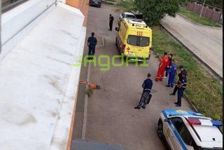 8-летняя девочка выпала из окна и погибла в Акмолинской области