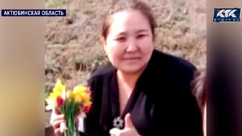 В центр скандала попала аким из Актюбинской области из-за тюльпанов