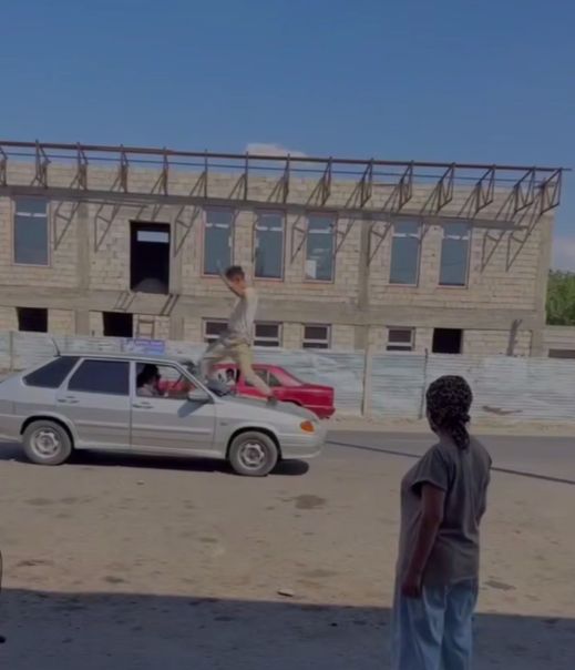 Снимал рекламу: блогера из Жамбылской области наказали за хулиганство