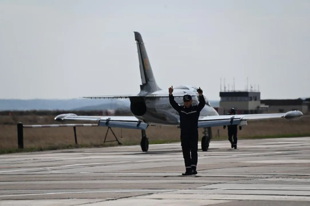 истребитель