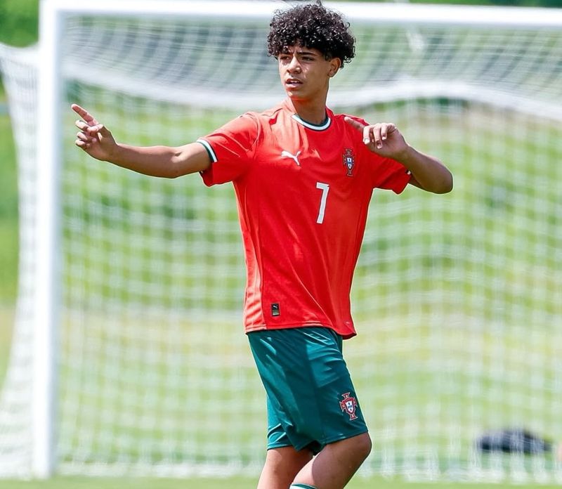 Сын Криштиану Роналду забил первый гол за сборную Португалии