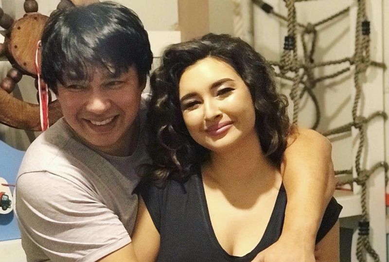 Певец Беркут похвастался роскошным домом, который построил для родителей