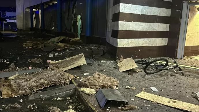 Немного потрясло: в километре от посольства Казахстана в Украине упала баллистическая ракета