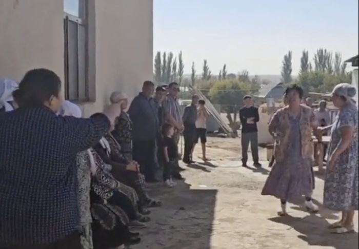 15-летняя девушка забеременела от 71-летнего соседа в Туркестанской области