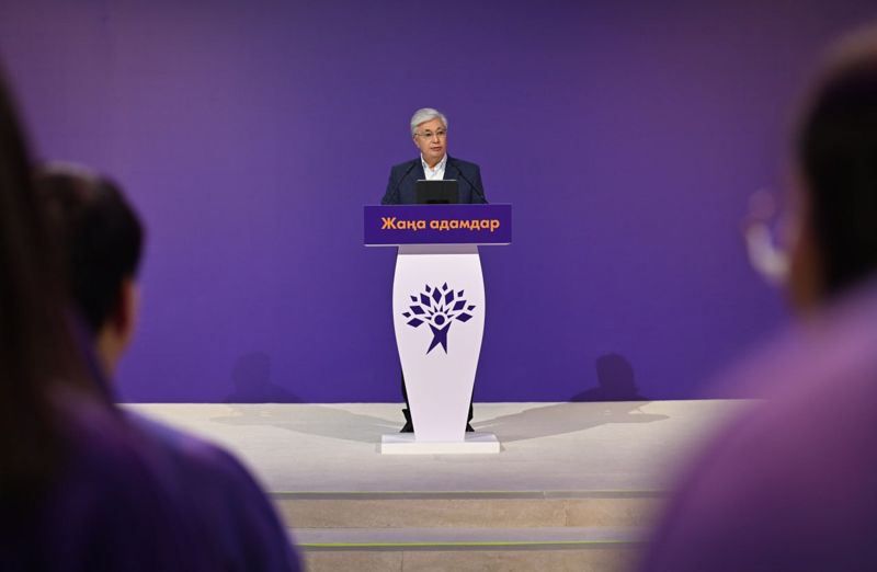 Казахстанские дети и молодежь получают всестороннюю поддержку государства - Токаев