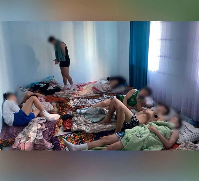 Национальная сборная U-16 спит на полу: в каких условиях тренируются юные баскетболисты Казахстана