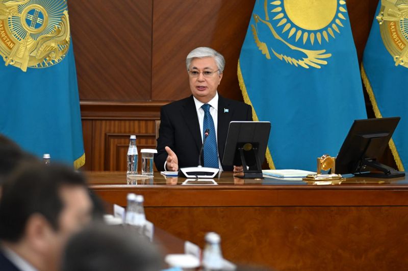 Нужно разъяснять решения - Токаев об общественных деятелях и критике власти