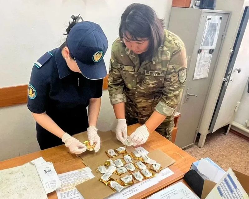 Чай с сюрпризом: в ЗКО пытались передать запрещённые вещества в колонию