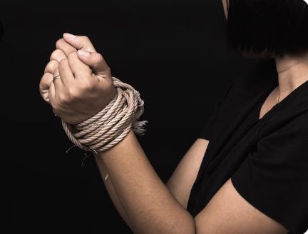 Двух девочек-подростков освободили из сексуального рабства в Шымкенте