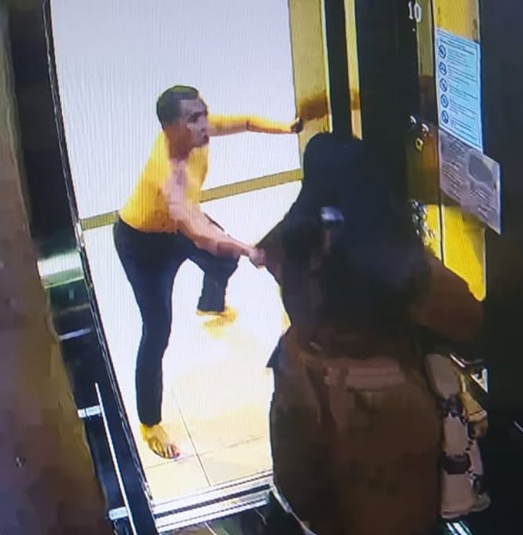 Шарип Серик написал заявление на автора сгенерированного видео, на котором его якобы успокаивает Бишимбаев