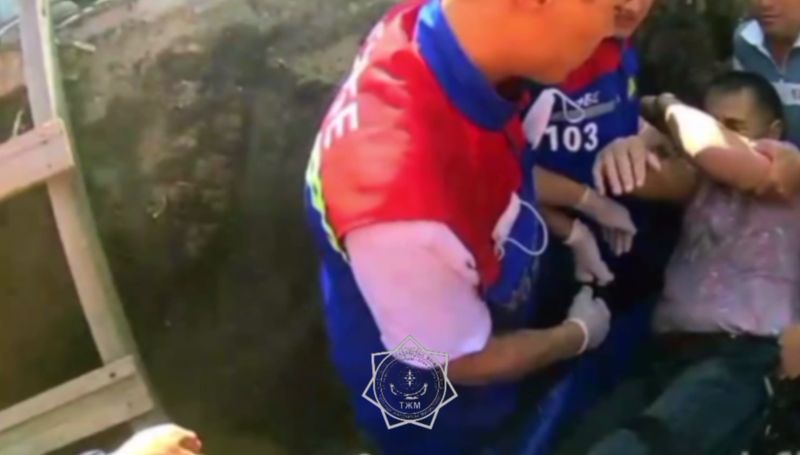 В Актобе рабочий упал в котлован на стройке