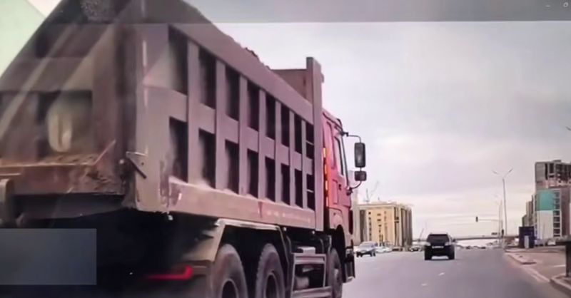 Подросток гонял по Астане на грузовике: накажут его мать