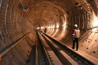 &laquo;Бесшумные&raquo; рельсы уложили в метро Алматы