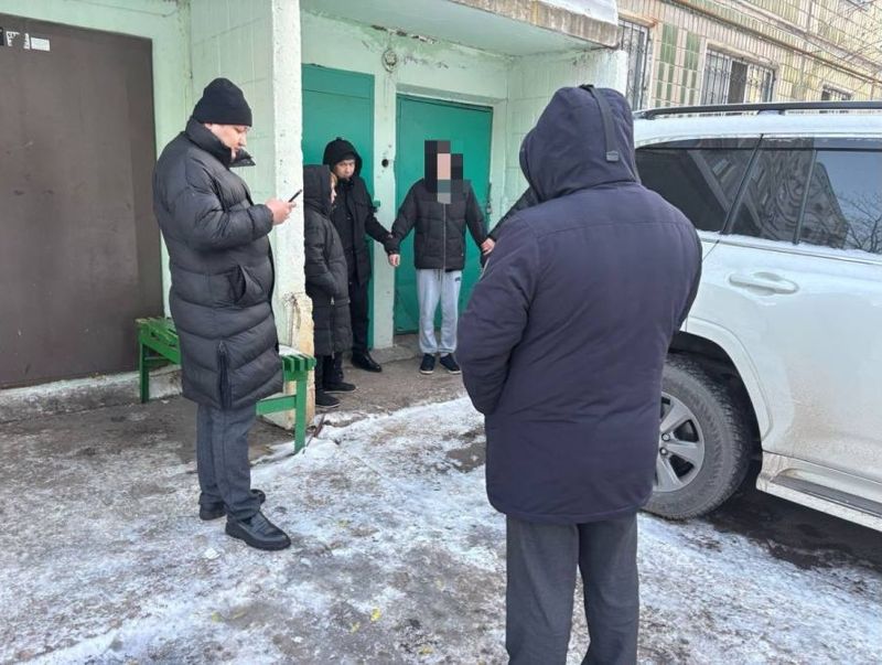 Кокаин и каннабис на 100 млн тенге не позволили ввести в Астану полицейские