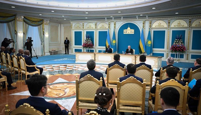 ИИ, кибербезопасность и космос: о чём договорились главы Казахстана и Руанды