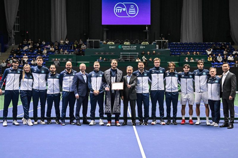 Недовесов завершил карьеру в национальной сборной Казахстана