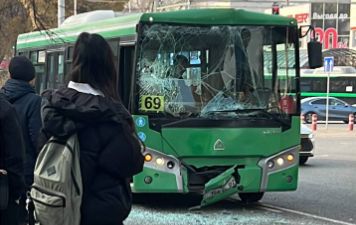 ДТП с участием автобуса произошло сегодня в Алматы