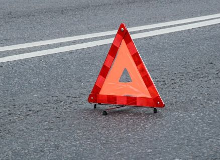 Шесть человек пострадали в аварии автобуса и легковушек в Актау