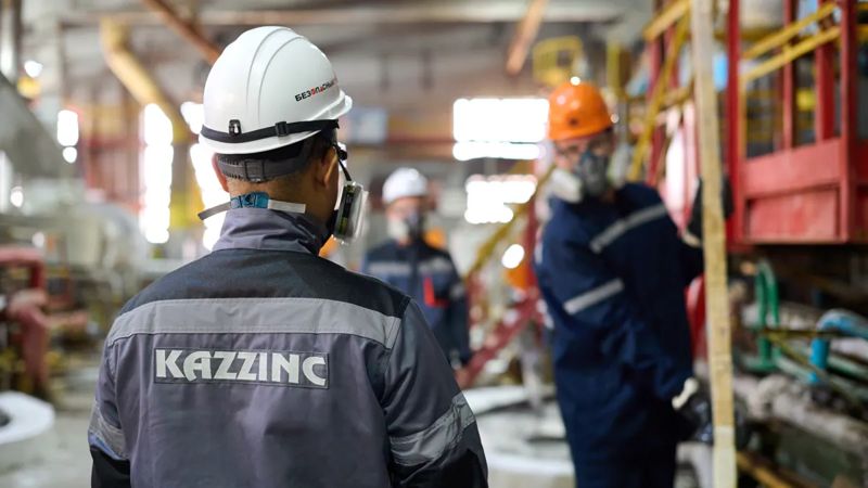 Ни одного кирпича за 20 лет: депутат раскритиковал поддержку "Казцинка"