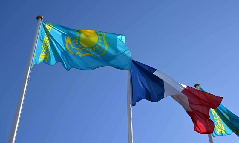 Казахстан и Франция упростят процедуры возврата нарушителей миграционных правил