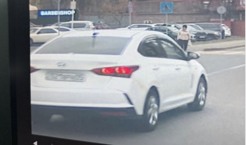 В Алматы водитель сбил 12-летнюю девочку и скрылся с места ДТП