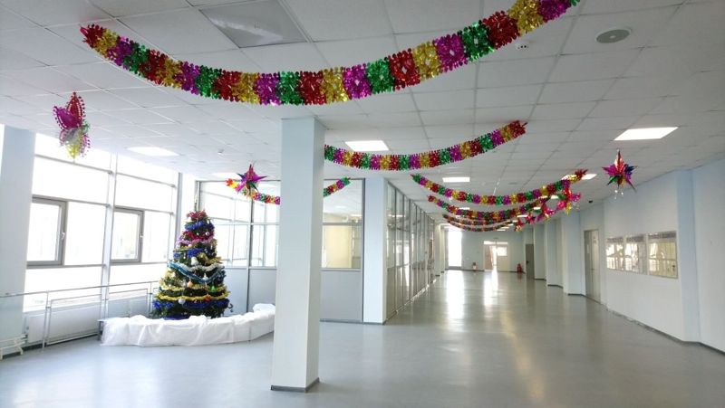 Казахстанские родители заявили об отмене Нового года в школах и детских садах