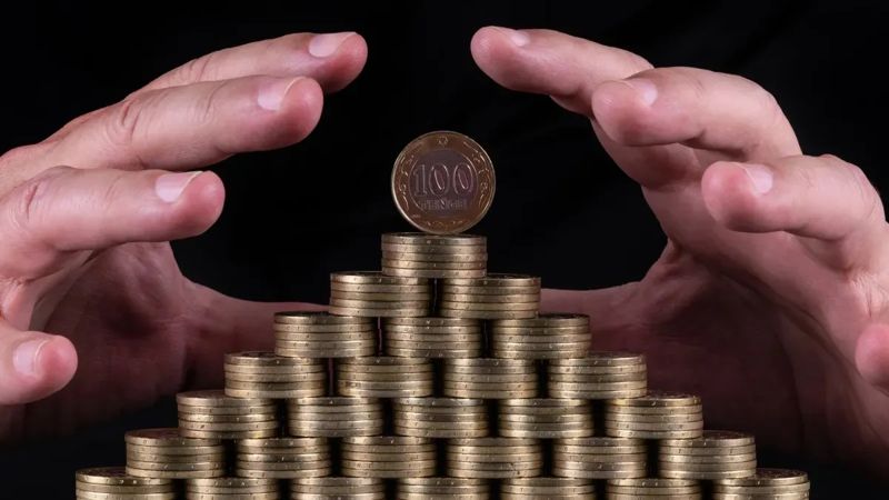 Машины и квартиры в рассрочку обещали казахстанцам в финансовой пирамиде