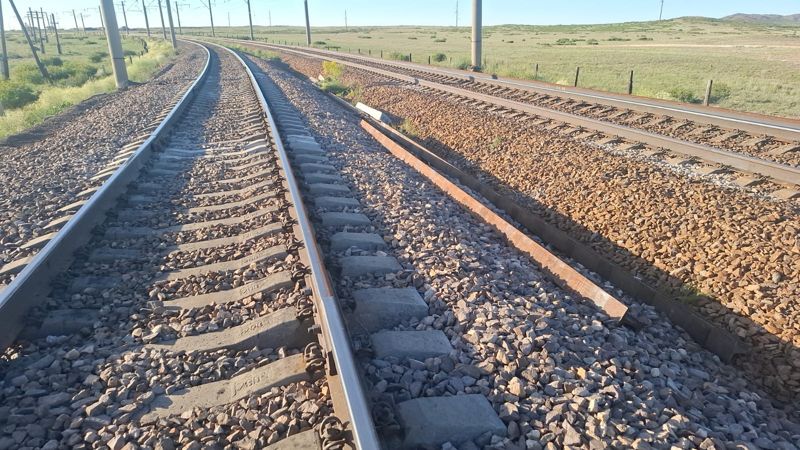 В Карагандинской области сломанные рельсы отремонтировали за час