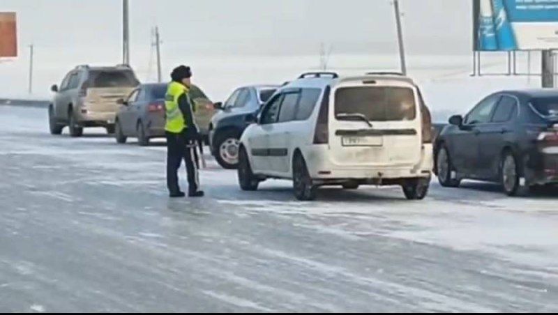 Более 400 машин застряли на трассе "Астана-Петропавловск"