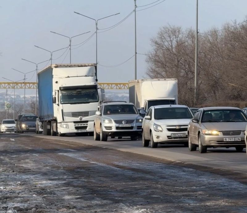 Восьмиполосной планируют сделать дорогу от Алматы до Каскелена