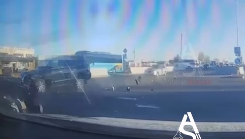 Водитель Lexus сбил пешехода насмерть в Астане