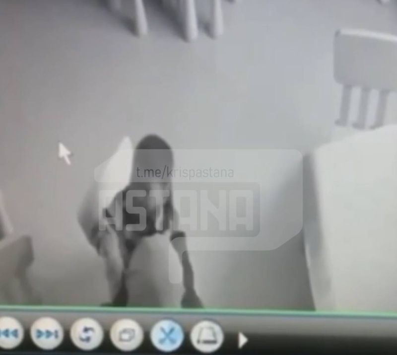 Воспитатель душила ребёнка в детском саду Алматы: подозреваемую доставили в полицию