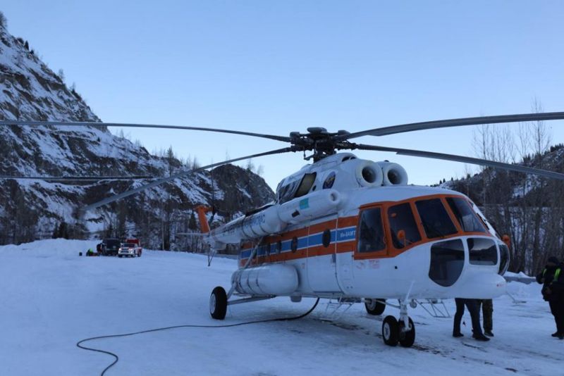 В горах Алматы нашли тело одного парня, поиски двух продолжаются