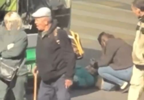 В Алматы водитель автобуса сбил пожилую женщину на перекрёстке