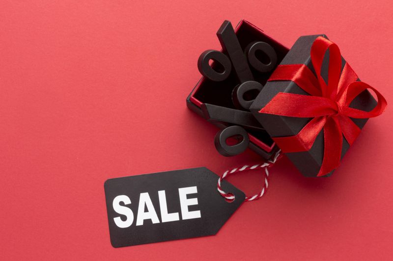 Большая распродажа в честь Дня Республики – скидки до 70% уже стартовали