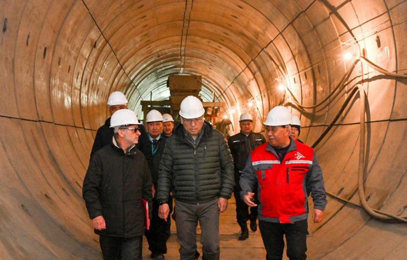 Аким Алматы потребовал ускорить темпы строительства станции метро "Калкаман"