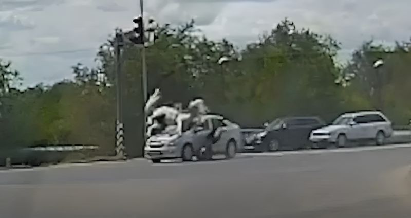 День защиты детей в Актобе: подростка на лошади сбила машина