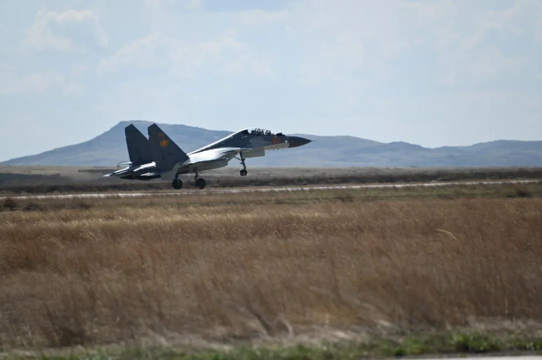 истребитель