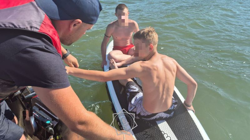 Двух детей на SUP-борде унесло ветром на Бухтарминском водохранилище в ВКО