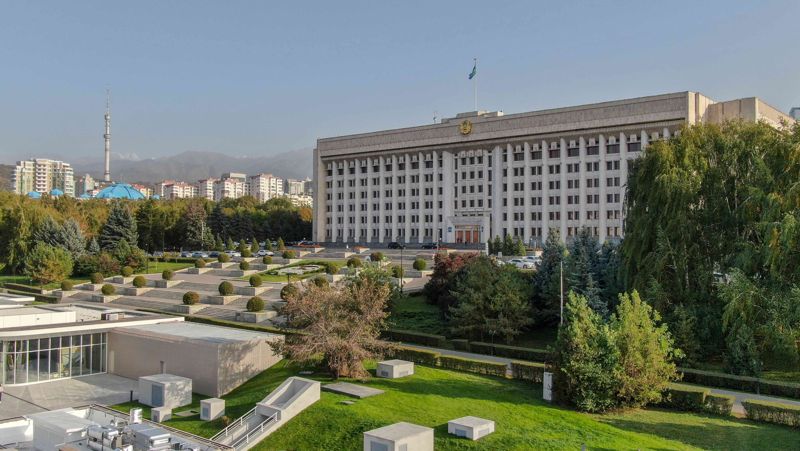 Галя, у нас отмена: акимат Алматы просит не отвечать на сообщения лже-сотрудницы