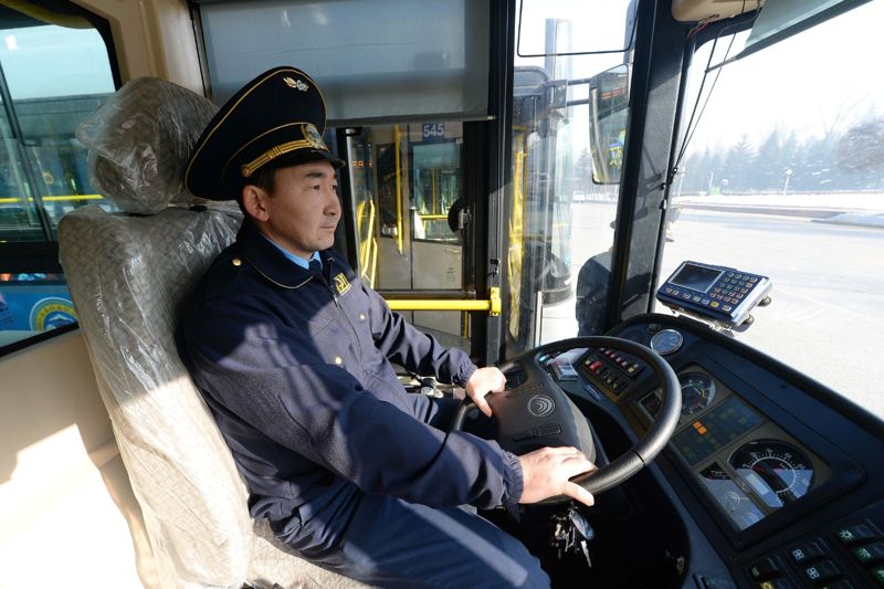 Вежливые водители автобусов в Алматы будут получать надбавку к зарплате — Досаев