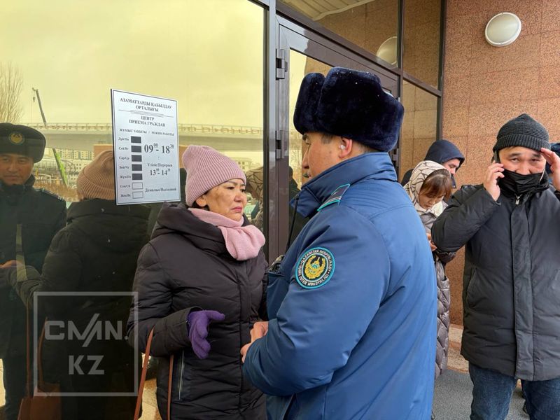 Матери погибших солдат провели митинг в Астане