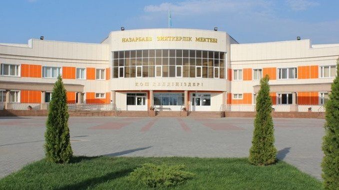 Депутат Смирнова обвинила учителей НИШ в провале воспитательной работы с учеником