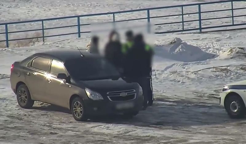 Похитили сына и требуют 200 тысяч: в Кокшетау задержали группу вымогателей